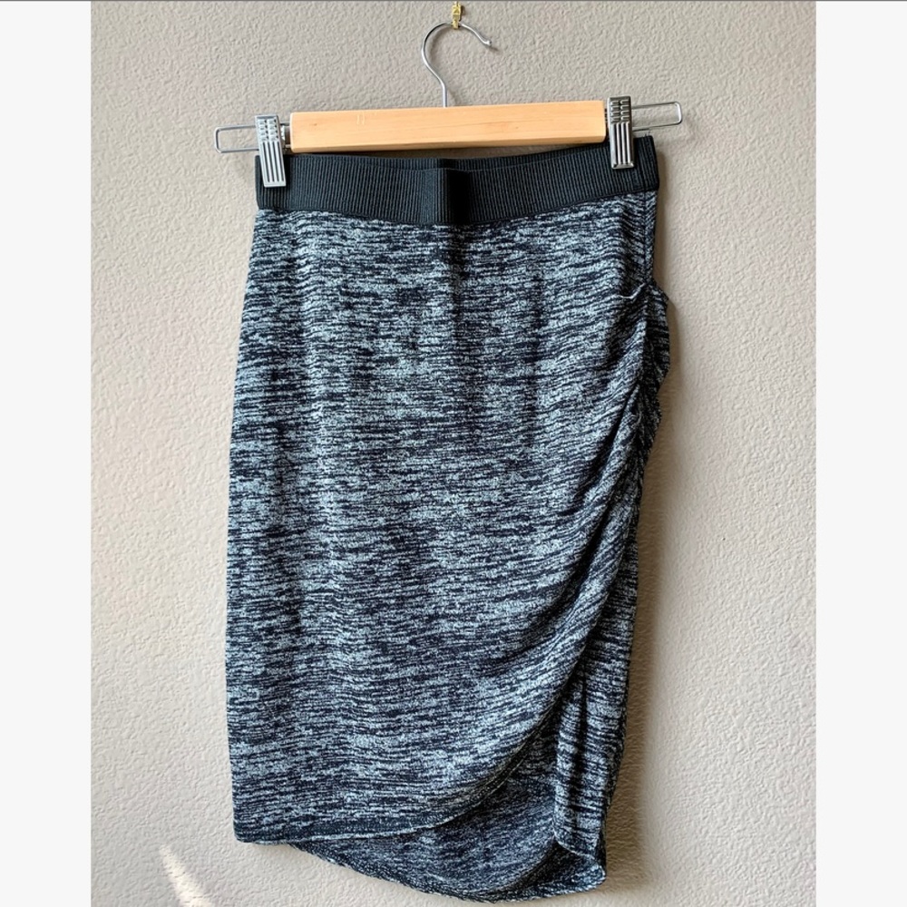 Aritzia Skirt